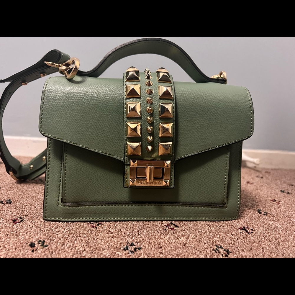 Like New Valentino Crossbody bag